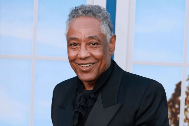 Giancarlo Esposito